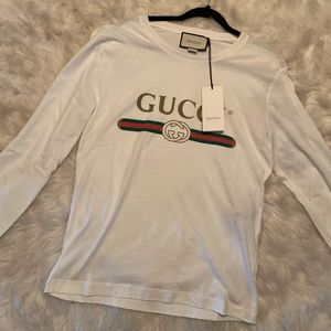 Men’s Gucci Logo Print Long Sleeve T-Shirt